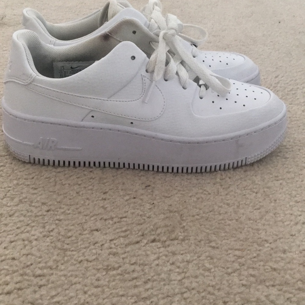 Platform Air Force ones (sage 1 low)